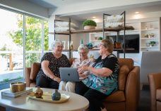 Golden Rise retirement in Bendigo_hub_lounge_ladies